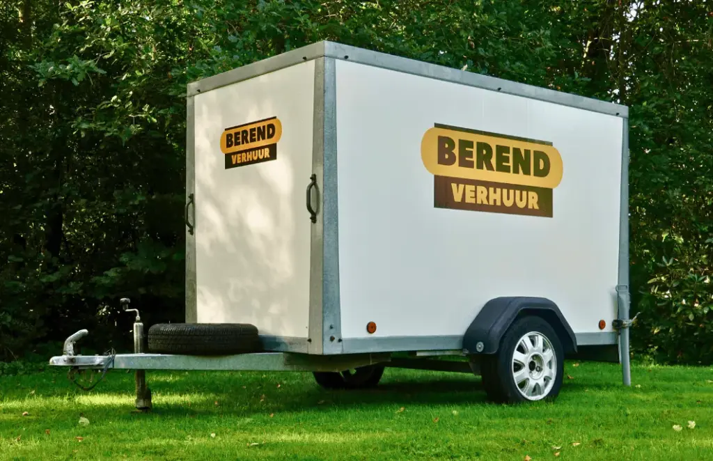 Berend Verhuur Verhuur van feestartikelen in Ruinerwold voor de omgeving Drenthe Overijssel Groningen en Friesland Feestartikelen te huur3