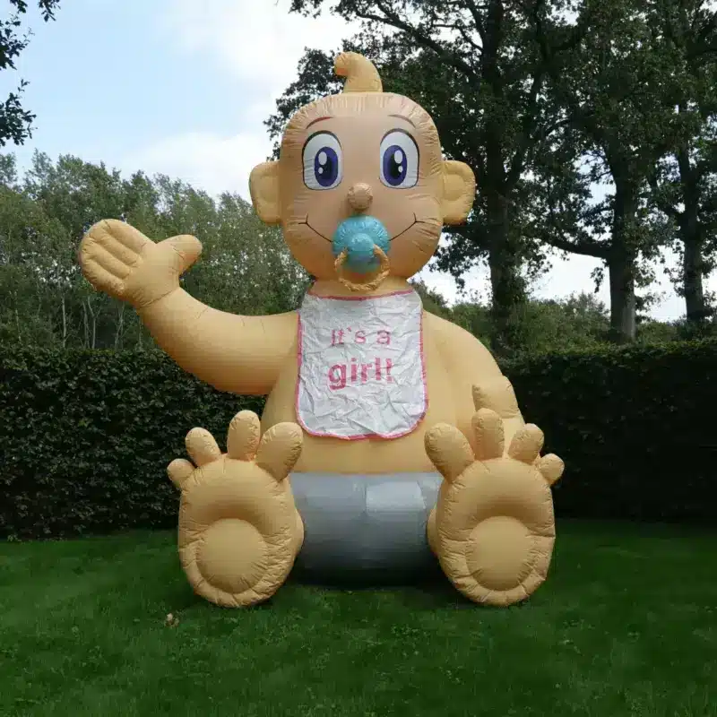 Opblaasbare baby / geboortepop te huur in Ruinerwold bij Berend Verhuur